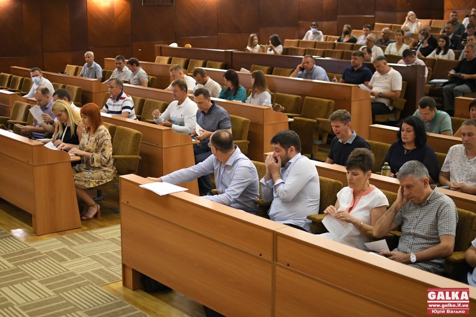 Дачники захистили свою землю: міськрада наклала мораторій на будівництво “висоток” поблизу Бистриці Надвірнянської (ФОТО)