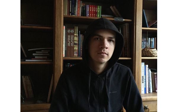 Пішов на уроки, але в школі не було: у Франківську зник 16-річний хлопець (ФОТО, ОНОВЛЕНО)