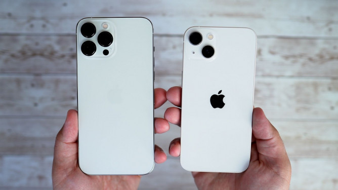 iPhone 13 знецінюються повільніше за попередні смартфони Apple