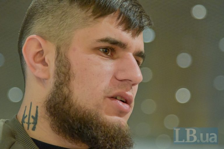 Може, як поранять, буду лежати в госпіталі, тоді помалюю — Герой України Дмитро “Да Вінчі” Коцюбайло