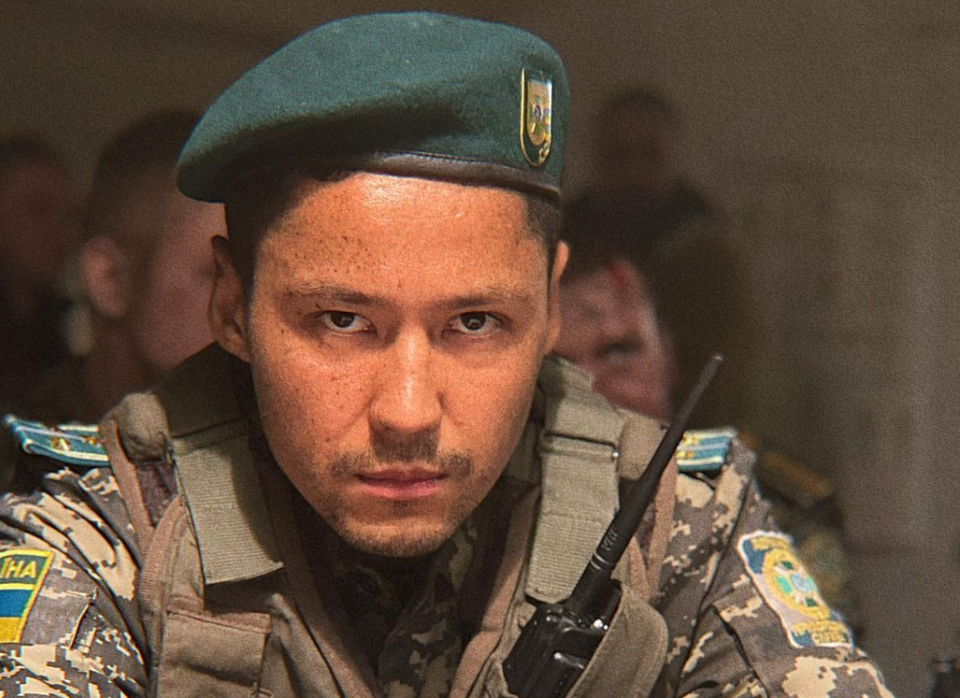 Сьогодні у Ворохті поховають бійця та актора Пашу Лі. Громаду просять гідно зустріти Героя