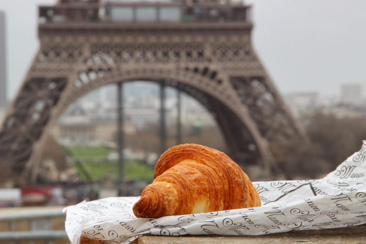 Пекар із Франції через мінне поле йшов до окупованої Василівки, щоб урятувати дівчину