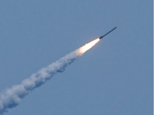 Росіяни атакували 15 областей України: застосують екстрені відключення електроенергії