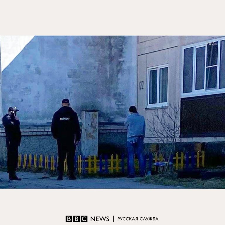 У росії скандалили через жовто-синій паркан – довелося перефарбувати (ФОТОФАКТ)