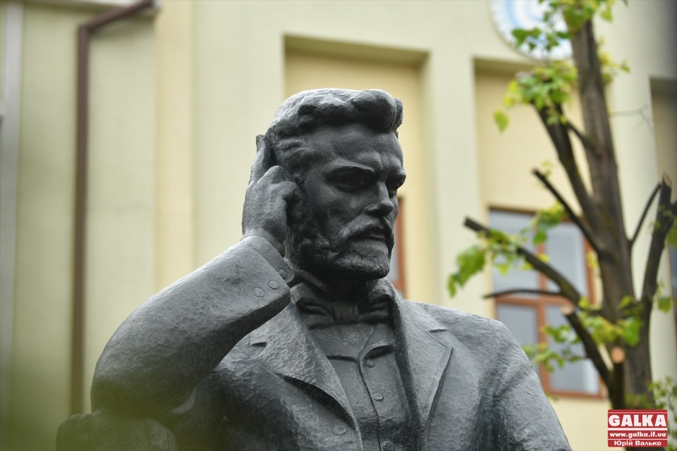 У Коломиї відкриють пам’ятник Василю Стефанику біля школи, де він навчався