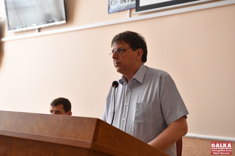 Попит на пальне серед прикарпатців вдвічі більший, ніж у минулому році – чиновник ОДА (ФОТО)