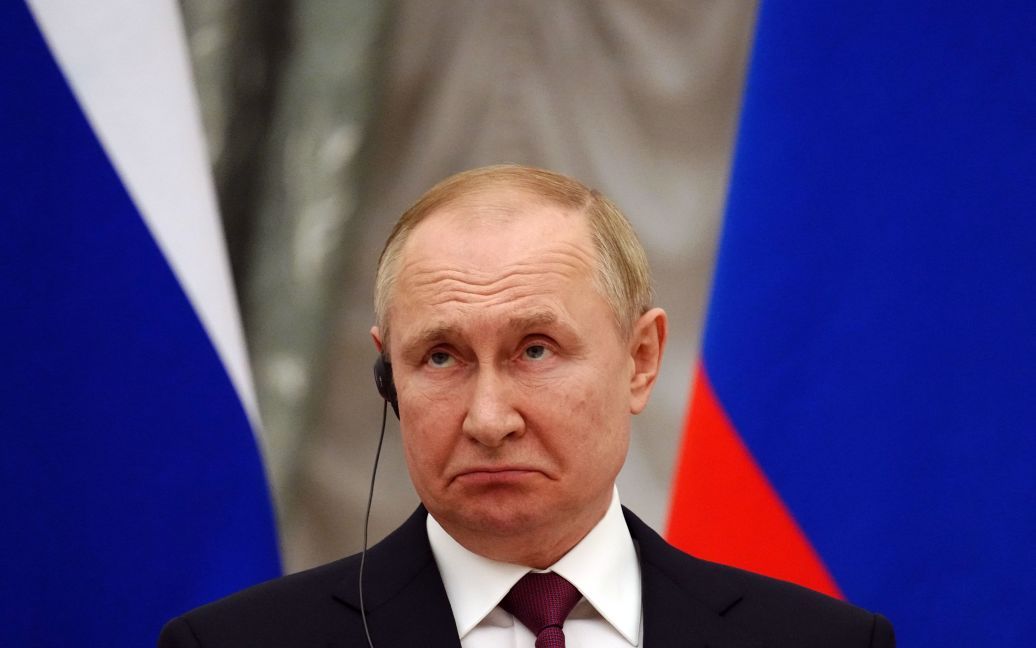 “Ми згодні з пропозицією припинити бойові дії, але є низка питань”, – путін