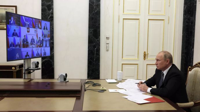 путін зібрав Радбез із питаннями про плани на вересень