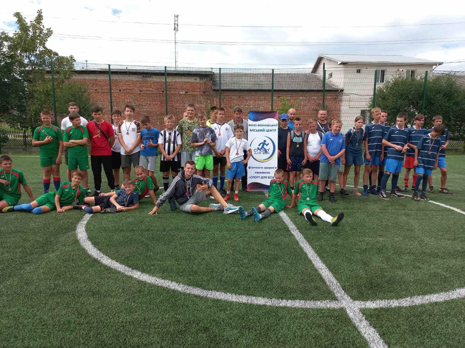 Юні прикарпатці змагалися на турнірі з міні-футболу (ФОТО)