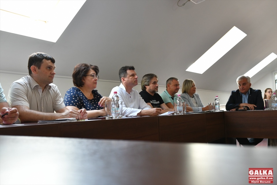 Релокація, налагодження логістики та нові партнерства: для підприємців із дев’яти областей організують бізнес-тури Франківщиною (ФОТО)