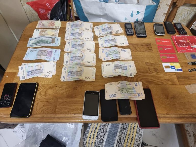 Наркотики на 30 млн і зброя: на Франківщині викрили злочинну групу (ФОТО)