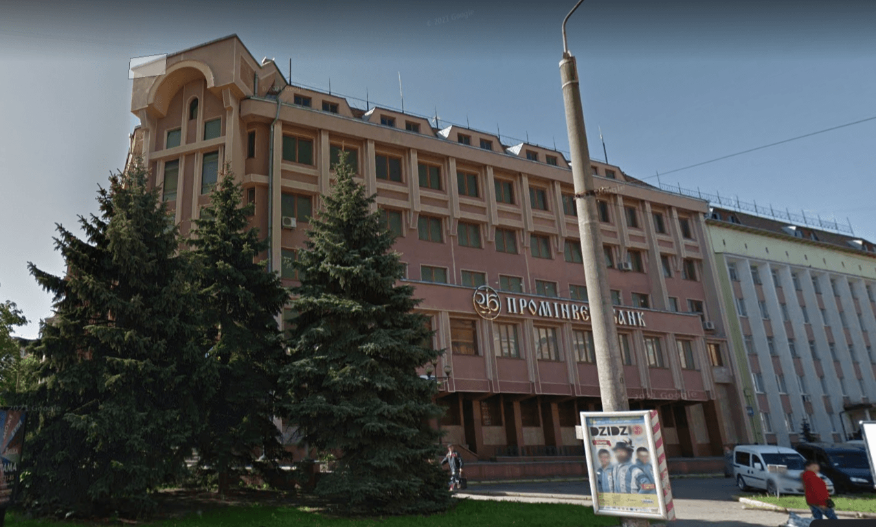 Дотаційне КП “Електроавтотранс” хоче купити банк