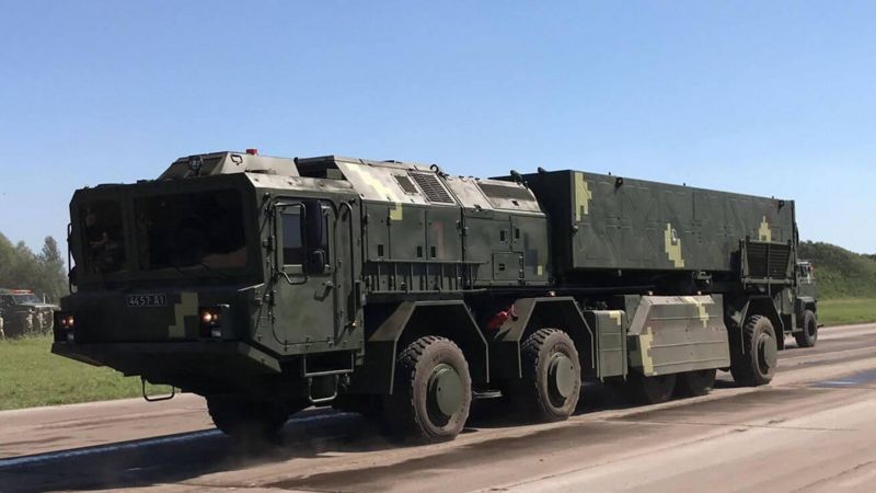 На росії заявили, що збили українську ракету “Грім”. Але її офіційно не існує