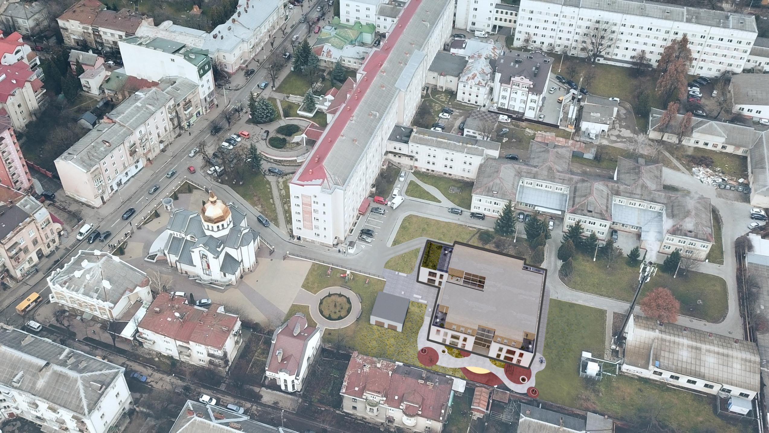 Позаду франківського пологового хочуть збудувати катехитичний центр з апартаментами