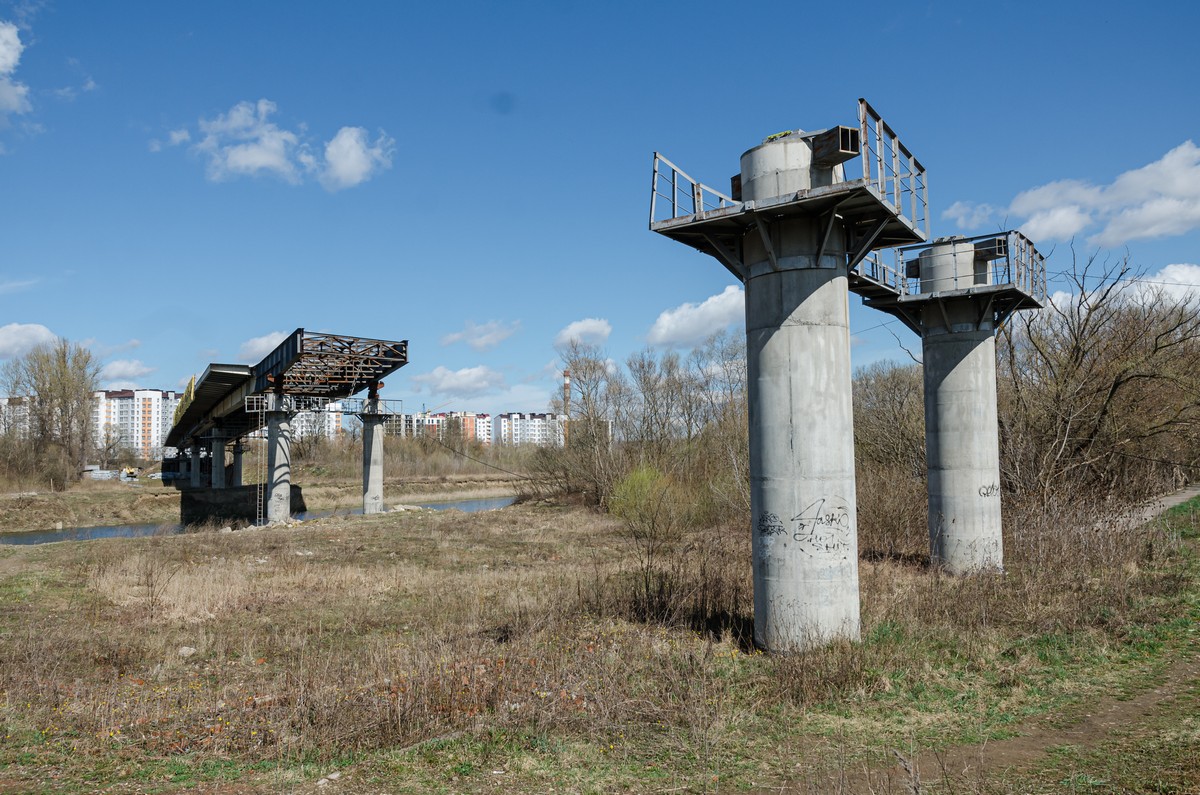 Проєкт моста-довгобуда на Пасічну знову змінять – мерія