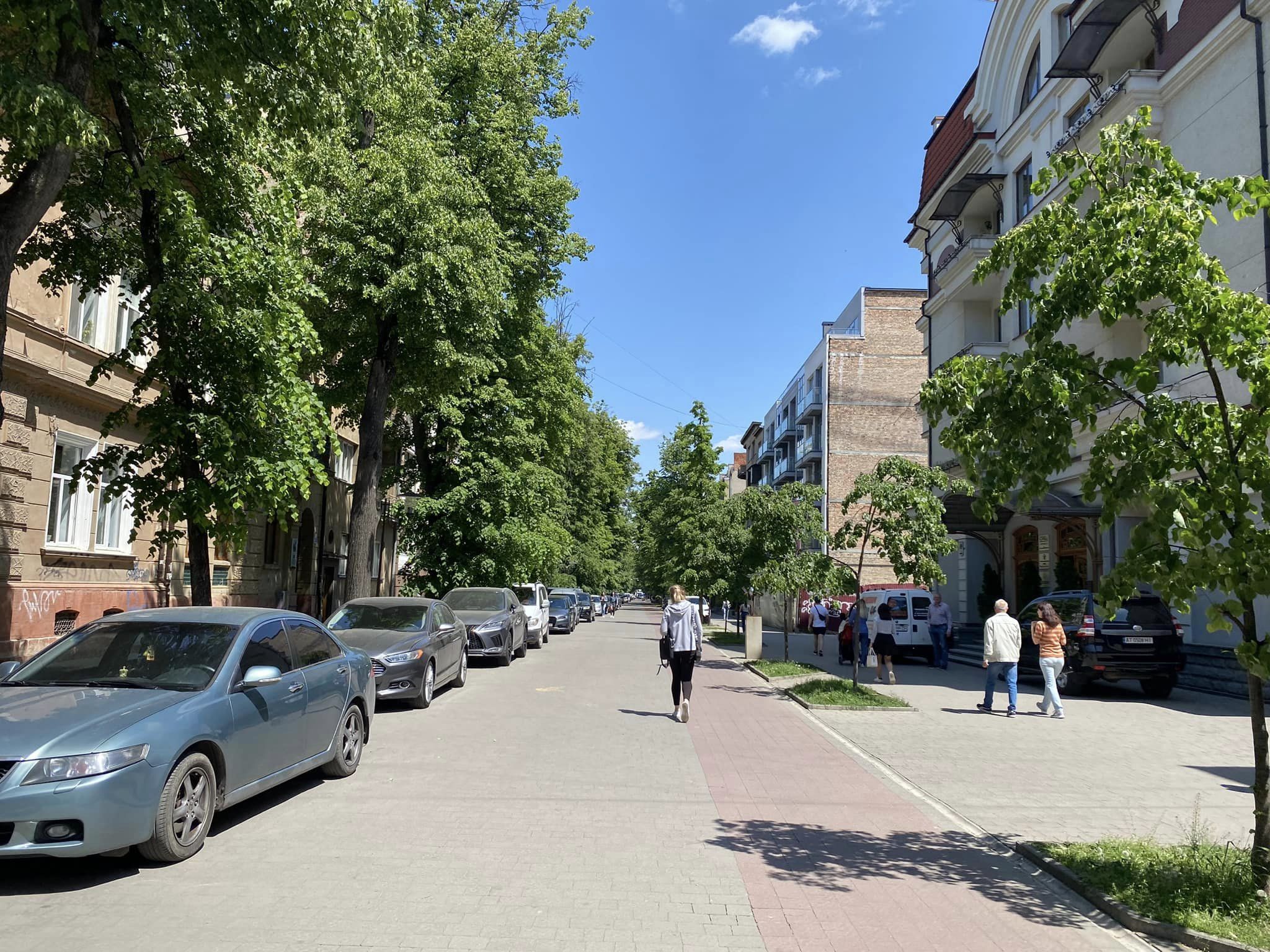 У мерії планують на ділі обмежити рух авто на Шевченка – у мешканців просять поради