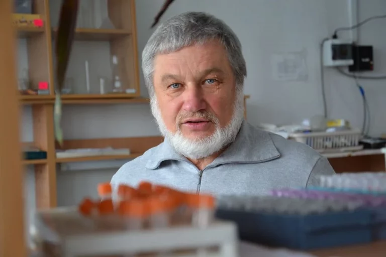 Професор Прикарпатського університету увійшов до світового рейтингу найкращих науковців