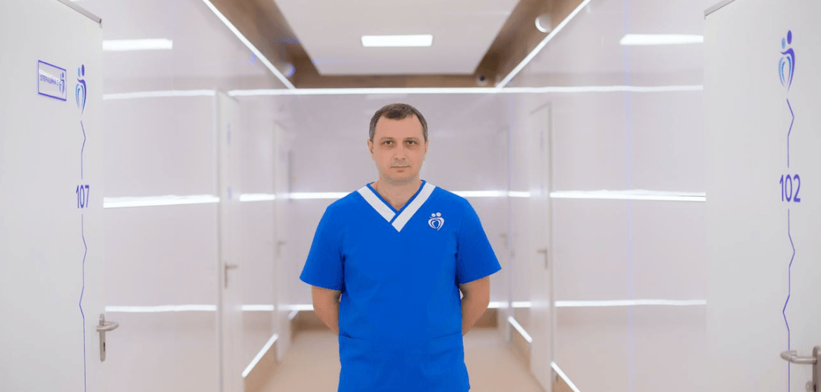 Фахово про рак молочних залоз та його діагностику: розповідає франківський мамолог та онкохірург Юрій Стинський (ФОТО)
