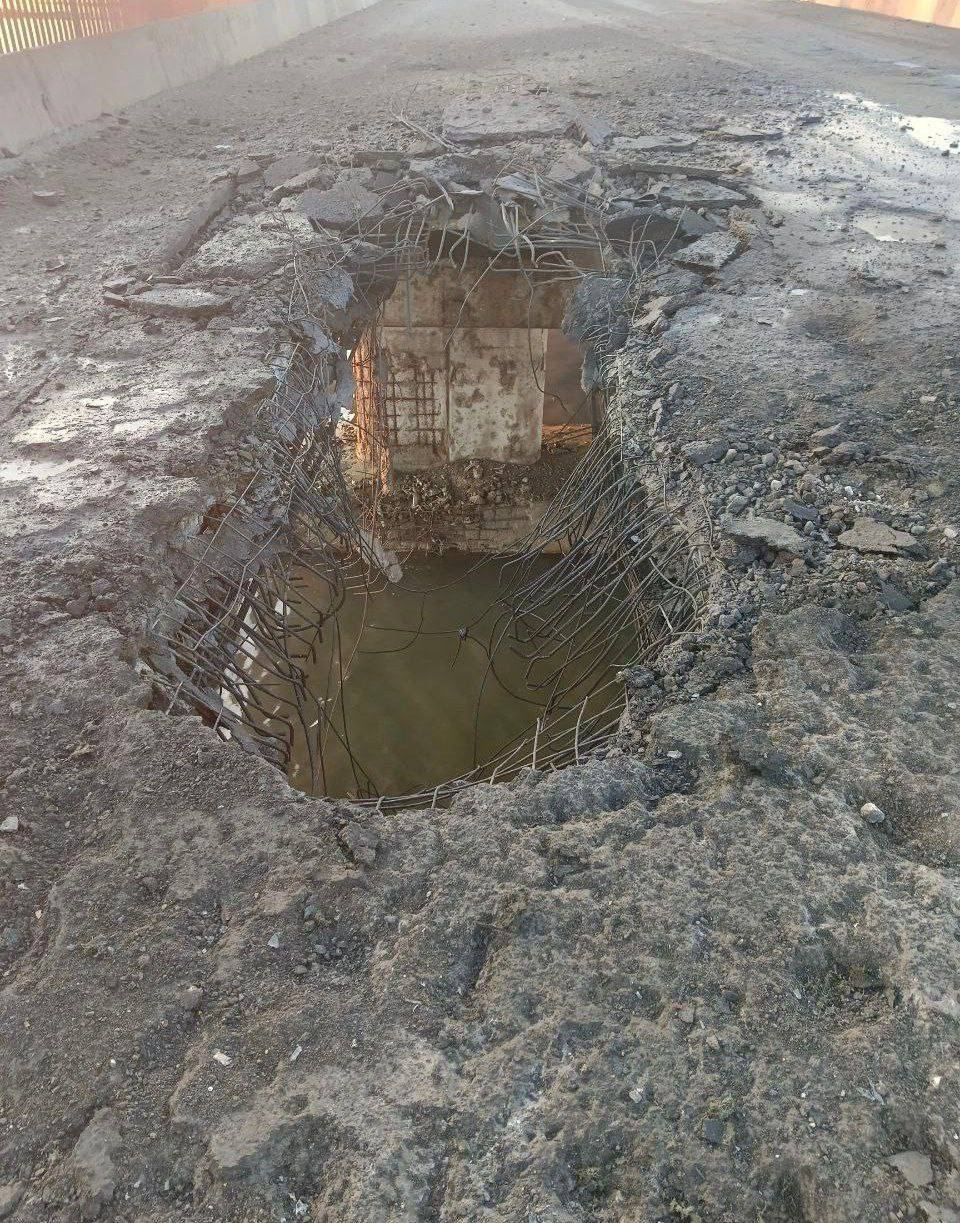 Вночі “прилетіло” по мосту у Чонгарі, який з’єднує Крим і Херсонщину (ФОТО)