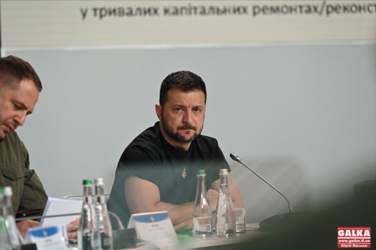 Президент Зеленський наклав вето на законопроєкт про електронне декларування