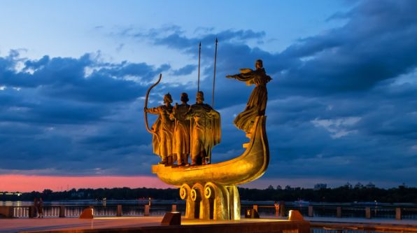 Як підготуватися до вересневої погоди у Києві: поради для містян та туристів