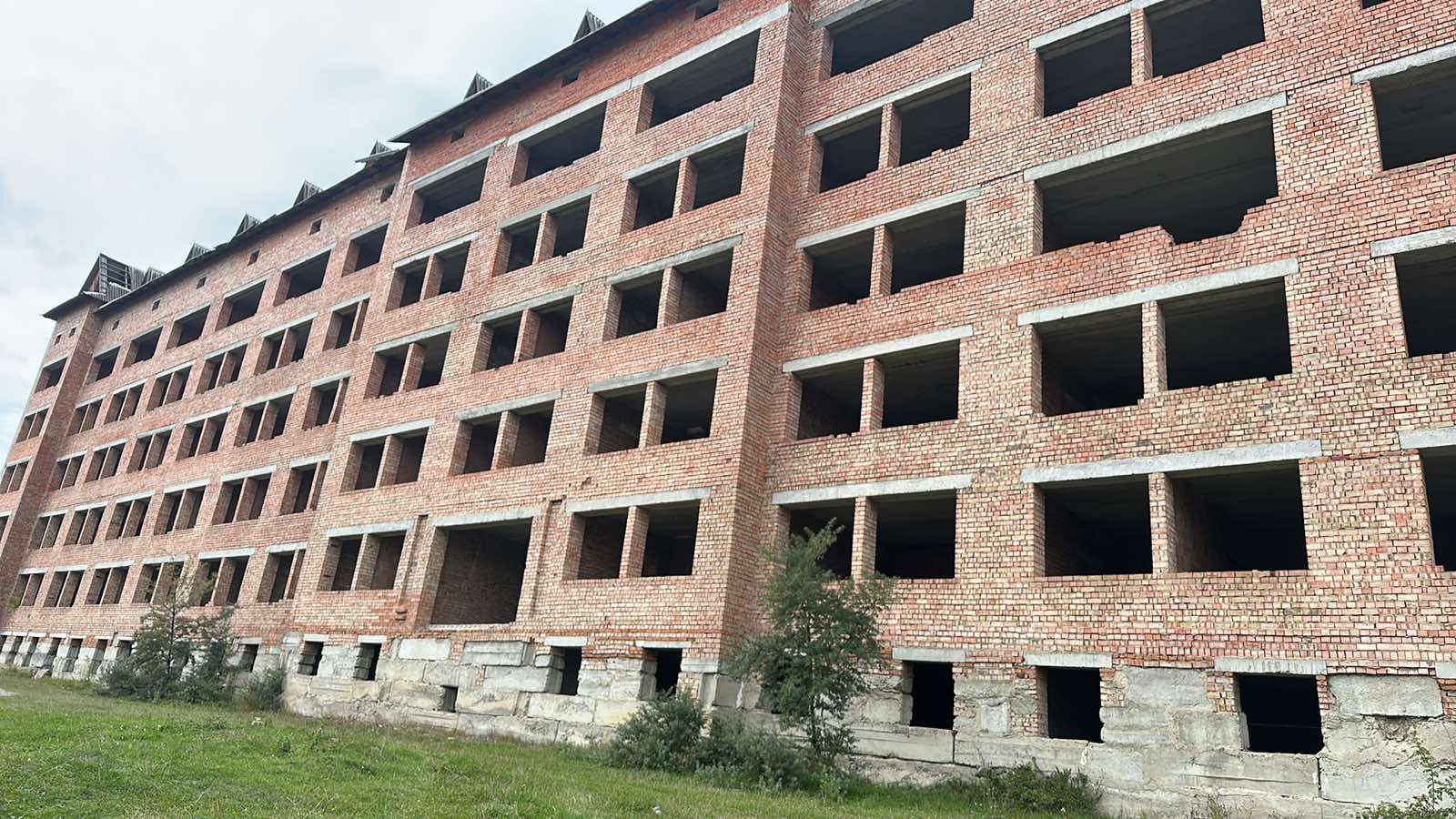 Тендер на 477 мільйонів: у Верховинській лікарні розповіли,  де шукатимуть гроші на реконструкцію та добудову (ФОТО)
