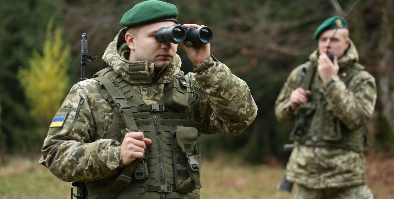 Шестеро прикарпатців намагались незаконно потрапити в Угорщину