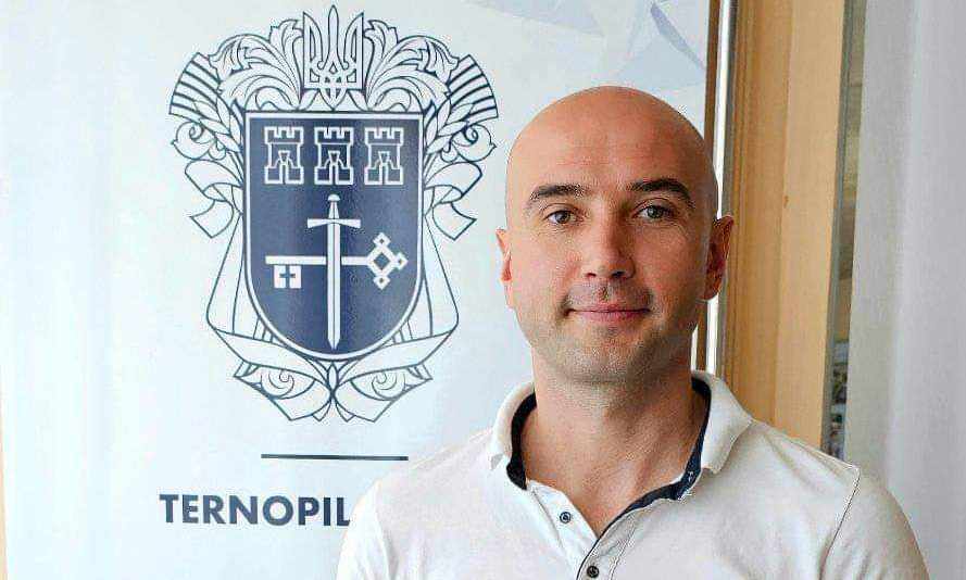 Чоловік франківської депутатки отримав мільйонні контракти на постачання овочів до дитячих садків міста, – розслідування