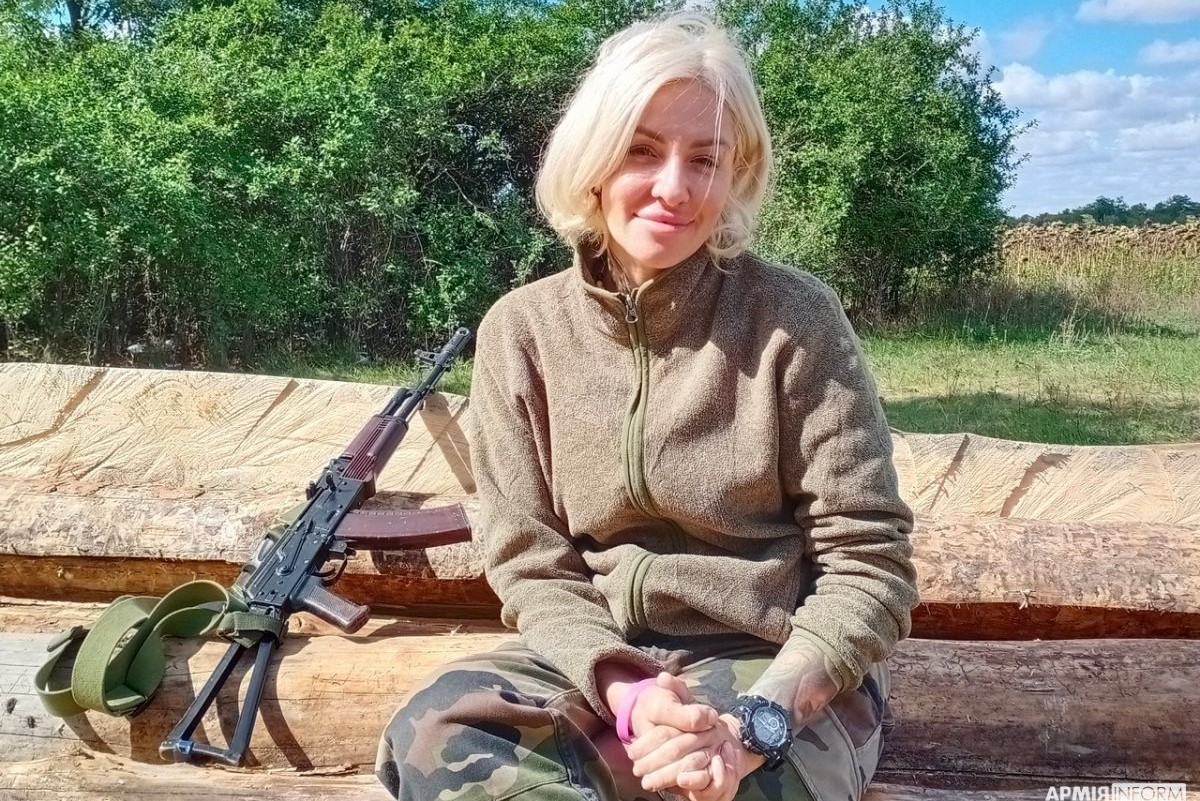 “Моя черга”: косметологиня з Калуша розповіла, чому вирушила на фронт (ФОТО)