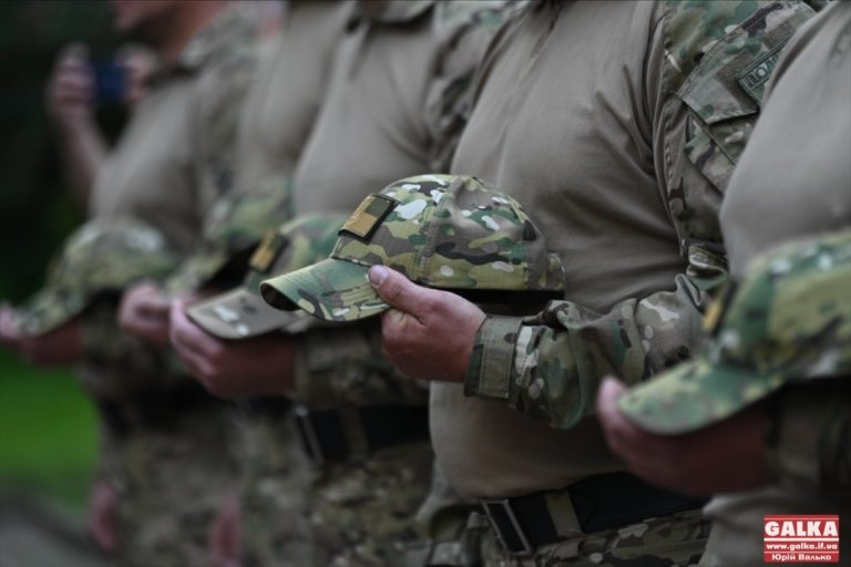 Молебень за захисників України провели у Франківську (ФОТОРЕПОРТАЖ)