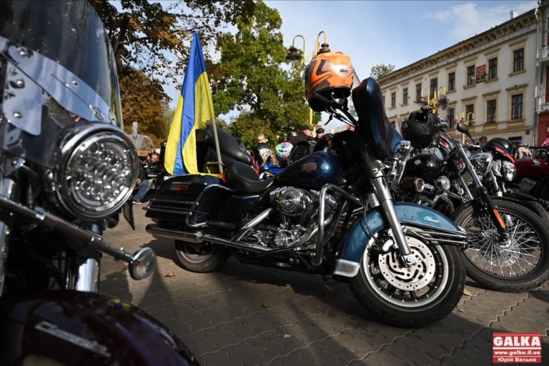 Мотопробіг на підтримку ЗСУ триває на Франківщині (ФОТО)