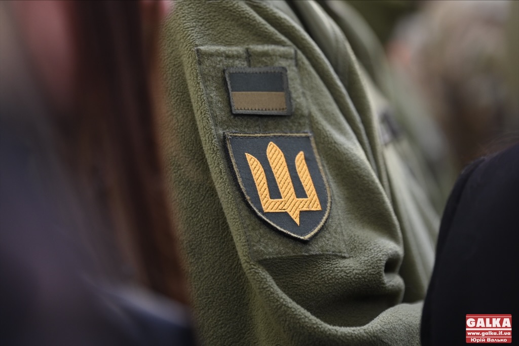 Ще 880 окупантів і 8 ворожих танків знищили Захисники за добу