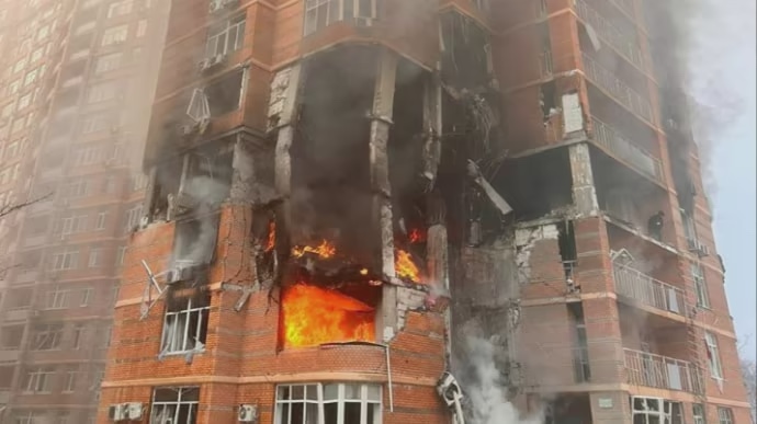 Ранкова атака на Україну: щонайменше 22 загиблих та понад 100 поранених 