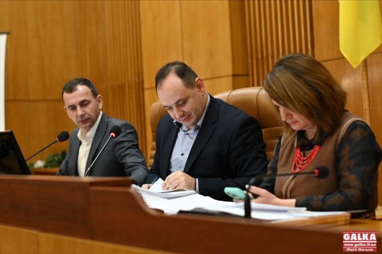 Підтримка чи “прикормка”? Франківська міськрада скерує з бюджету 15,2 млн грн на місцеві медіа (ВІДЕО)