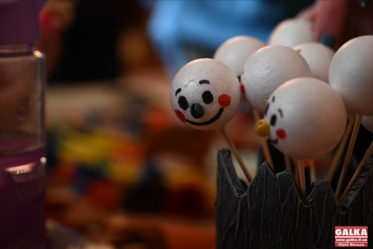 Пишних святкувань не планують: як франківський театр ляльок відзначить 80-річчя