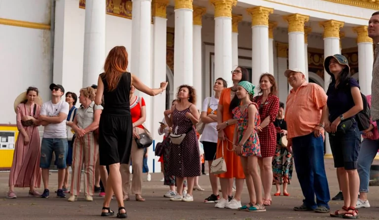 До Дня міста у Франківську пройде серія безплатних екскурсій від історика Ігоря Антонюка