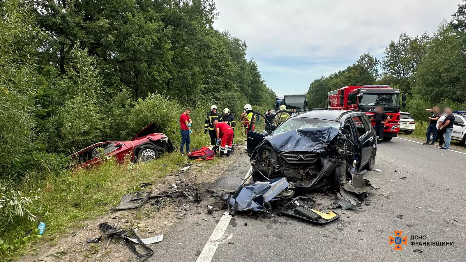 У автопригоді між Марківцями та Чернієвом загинув водій (ФОТО, ВІДЕО)