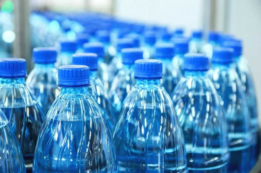 Як запустити бізнес з розливу води: від ідеї до запуску лінії