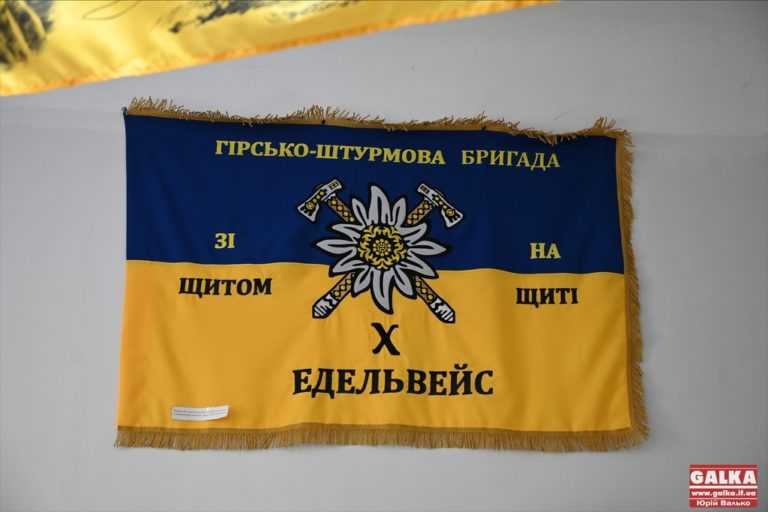 Коломийська “десятка” кличе на службу водіїв, автослюсарів та газозварювальників