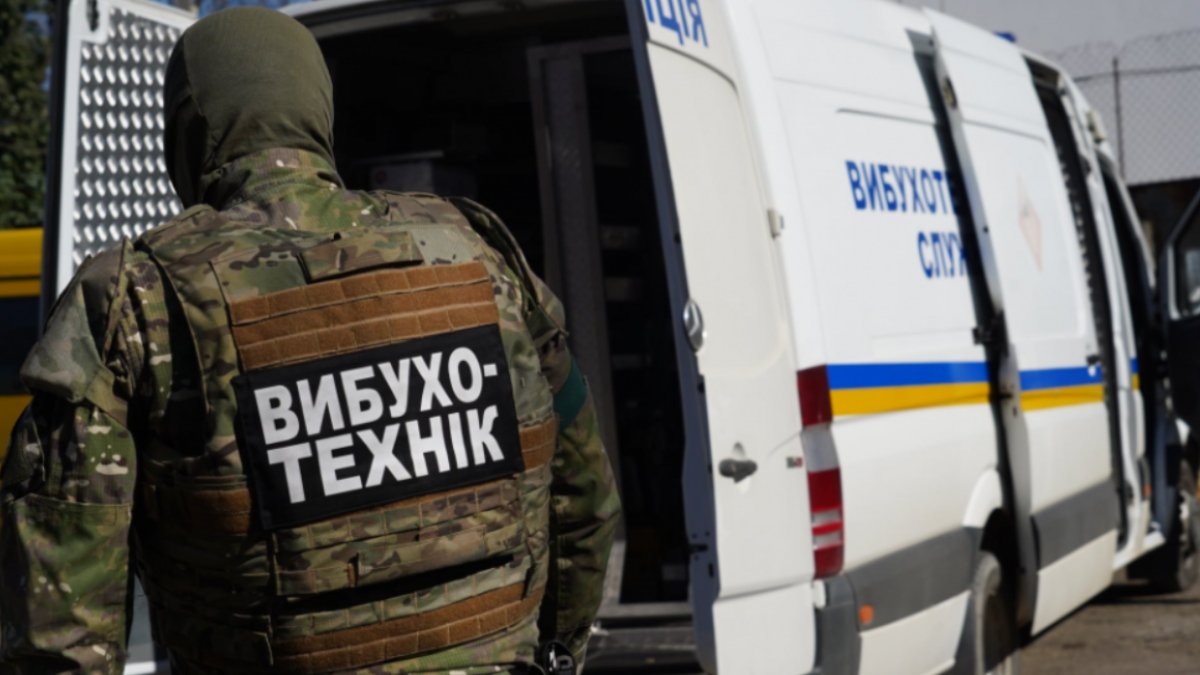 У Чернієві повідомили про мінування моста, — поліція (ОНОВЛЕНО)