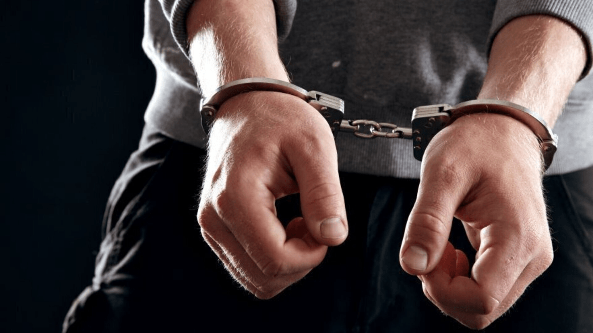 Побиття підприємця, зберігання наркотиків та боєприпасів: двох прикарпатців засудили на понад п’ять років за ґратами