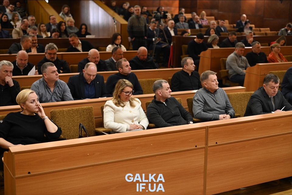 У Франківській обласній раді новий депутат: що про нього відомо (ФОТО)