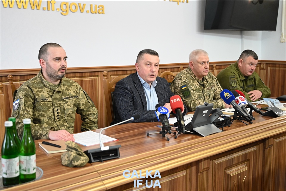 Як на Прикарпатті триває набір за контрактом “18-24” (ФОТО)
