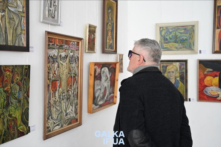 До 100-річчя Опанаса Заливахи: в Івано-Франківську відкрили виставку робіт митця із приватних колекцій (ФОТО)