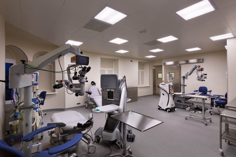 Лікування катаракти у Британському офтальмологічному центрі