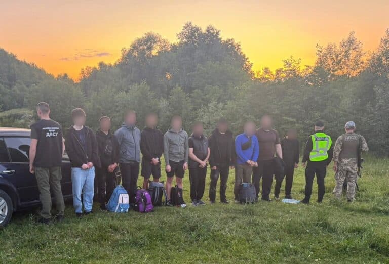 Двох прикарпатців затримали на Буковині за спробу незаконного виїзду до Румунії