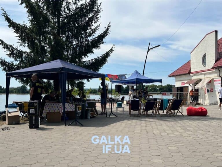 Волонтерська майстерня “Серафим” проводить у Франківську благодійний фест для збору коштів на дрони (ФОТО)