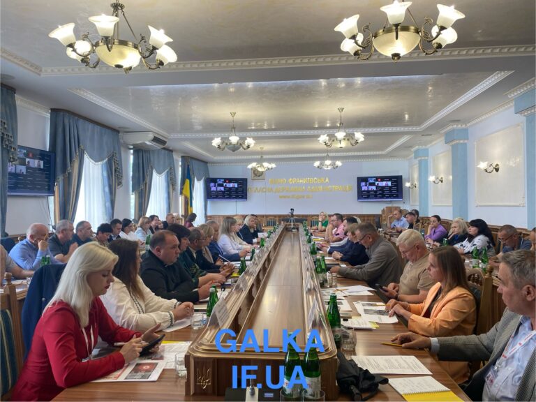 Соціальні послуги замість виплат: як змінюється соціальна політика на Прикарпатті (ФОТО)