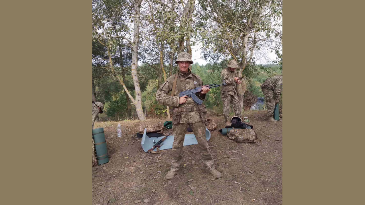 “Він мав добре серце”: історія прикарпатського захисника Романа Синіговського, який загинув на Донеччині (ФОТО)