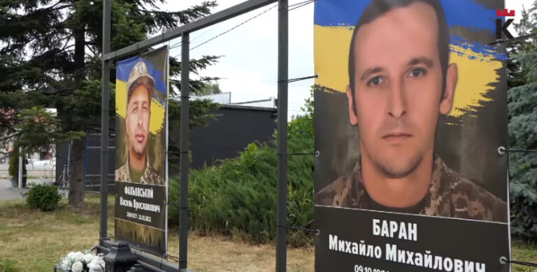 “21 мешканець віддав життя”: у найбільшому селі Калущини хочуть створити музей пам’яті загиблих Героїв